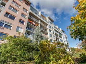 Pronájem bytu 2+kk, Praha - Prosek, Cihlářská, 65 m2