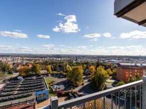 Pronájem bytu 2+kk, Praha - Prosek, Cihlářská, 65 m2