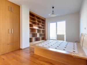 Pronájem bytu 2+kk, Praha - Prosek, Cihlářská, 65 m2