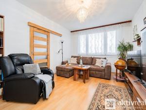 Prodej bytu 3+1, Neratovice, 28. října, 74 m2