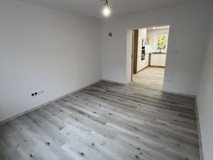 Pronájem bytu 2+1, Vsetín, U Hřiště, 56 m2