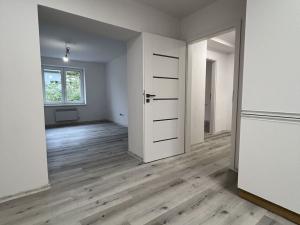 Pronájem bytu 2+1, Vsetín, U Hřiště, 56 m2