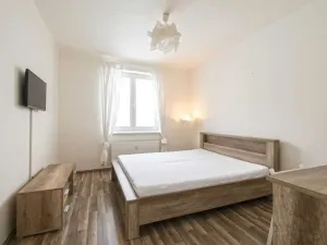 Pronájem bytu 1+1, Praha - Vokovice, Kladenská, 36 m2