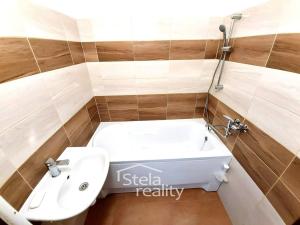 Pronájem bytu 2+1, Bruntál, Pionýrská, 56 m2