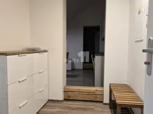 Pronájem bytu 2+kk, Praha - Bubeneč, Korunovační, 40 m2