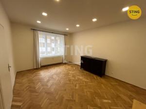 Pronájem bytu 2+1, Pardubice, Nerudova, 90 m2