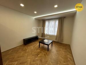 Pronájem bytu 2+1, Pardubice, Nerudova, 90 m2