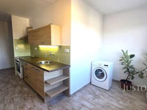 Pronájem bytu 2+1, Protivín, B. Němcové, 58 m2