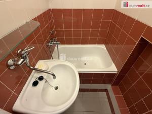 Pronájem bytu 1+1, Praha - Nusle, Nuselská, 36 m2