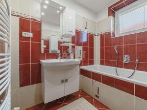 Prodej rodinného domu, Jistebník, 256 m2