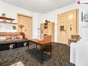 Prodej rodinného domu, Kadaň, Poštovní, 500 m2