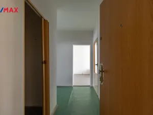 Prodej bytu 2+1, Kadaň, Golovinova, 61 m2