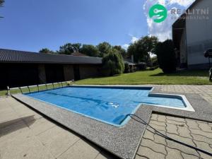 Prodej rodinného domu, Horoměřice, U Chundelů, 467 m2