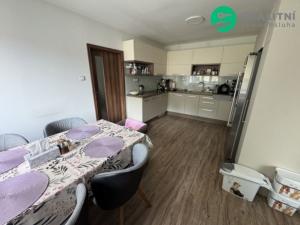 Prodej rodinného domu, Horoměřice, U Chundelů, 467 m2