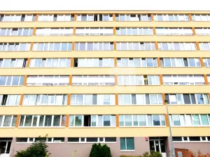 Pronájem bytu 3+kk, Praha - Karlín, Nekvasilova, 47 m2