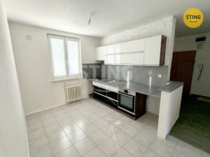 Pronájem bytu 3+1, Havířov, Nákupní, 78 m2