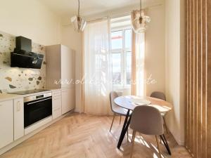 Prodej bytu 1+1, Praha - Libeň, Zenklova, 40 m2