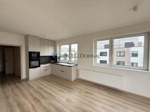 Pronájem bytu 2+kk, Opava - Jaktař, Vančurova, 5731 m2