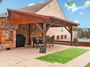 Prodej rodinného domu, Lužice, Velkomoravská, 220 m2