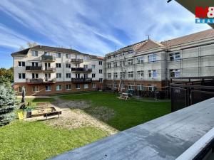 Pronájem bytu 2+kk, Milovice - Mladá, Slepá, 37 m2