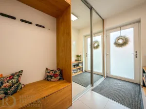 Prodej rodinného domu, Praha - Hostavice, U Hostavického potoka, 95 m2