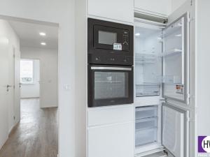 Prodej bytu 4+kk, Praha, Urbánkova, 80 m2