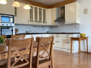 Pronájem bytu 2+kk, Praha, Štěpařská, 53 m2