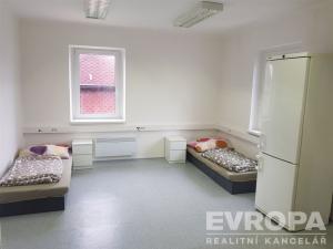 Pronájem činžovního domu, Liberec - Liberec VI-Rochlice, Doubská, 345 m2