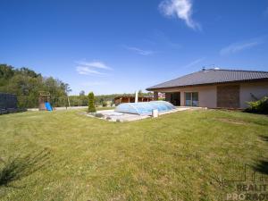 Prodej rodinného domu, Srubec, Slunečná, 230 m2