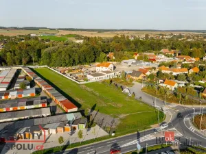 Pronájem komerčního pozemku, Mělník, 6990 m2