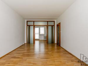 Prodej bytu 3+1, České Budějovice, Prachatická, 80 m2