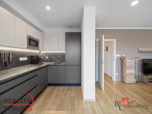 Prodej bytu 3+kk, Hradec Králové - Pražské Předměstí, Kuklenská, 74 m2
