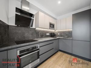 Prodej bytu 3+kk, Hradec Králové - Pražské Předměstí, Kuklenská, 74 m2