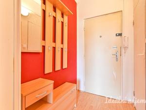 Pronájem bytu 1+kk, Brno, Vychodilova, 26 m2