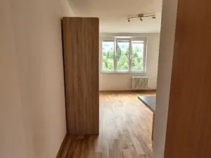 Pronájem bytu 1+kk, Karlovy Vary, Východní, 21 m2