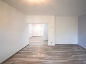 Prodej bytu 3+1, Plzeň - Severní Předměstí, Karlovarská, 82 m2