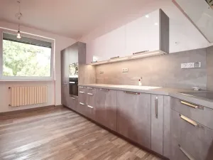 Prodej bytu 3+1, Plzeň - Severní Předměstí, Karlovarská, 82 m2