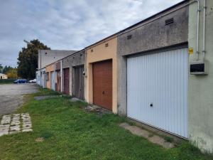 Prodej garáže, Sezimovo Ústí, 18 m2