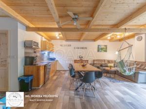 Prodej bytu 6+kk a větší, Mikulovice, Na Bukovci, 200 m2