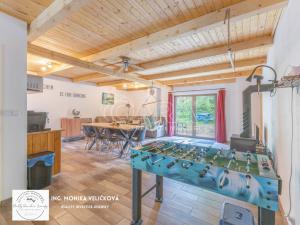 Prodej bytu 6+kk a větší, Mikulovice, Na Bukovci, 200 m2