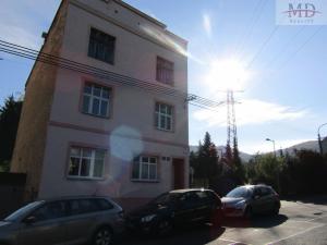 Prodej bytu 2+1, Trmice, 71 m2