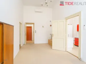 Prodej bytu 3+1, Praha, Senovážné náměstí, 95 m2