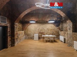 Prodej komerční nemovitosti, Kroměříž, Tovačovského, 43 m2