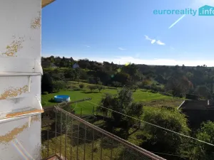 Prodej bytu 3+1, Veselice, 70 m2