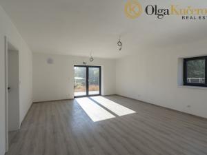 Prodej rodinného domu, Černá Hora, 99 m2