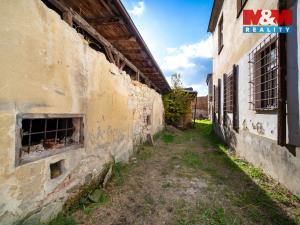 Prodej obchodního prostoru, Polička - Polička-Město, Komenského, 476 m2