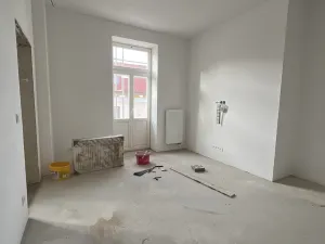 Prodej bytu 1+1, Mariánské Lázně, Hlavní třída, 35 m2