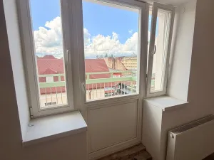 Prodej bytu 1+kk, Mariánské Lázně, Hlavní třída, 32 m2