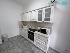 Prodej bytu 2+1, Mariánské Lázně, Anglická, 156 m2