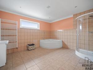 Prodej rodinného domu, Pardubice, V Ráji, 208 m2